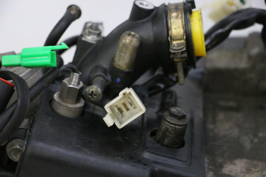 photo de MOTORE SYM CROX 4T 50 (2016 - 2023) - Panoramica del profilo