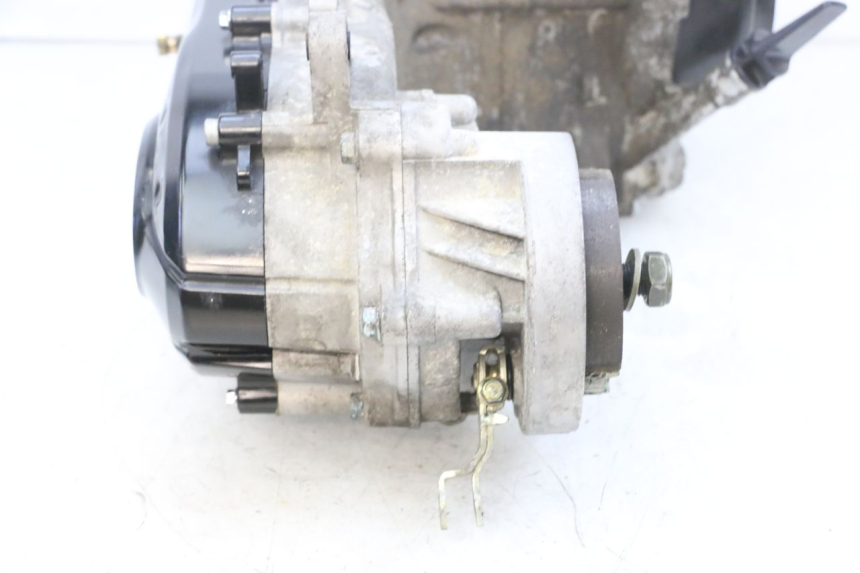 photo de MOTORE SYM CROX 4T 50 (2016 - 2023) - Stato della superficie e materiale