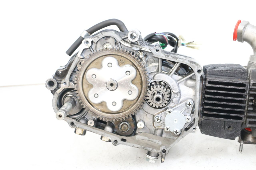 photo de MOTEUR CCR DIRT BIKE 125 - Primo piano tecnico