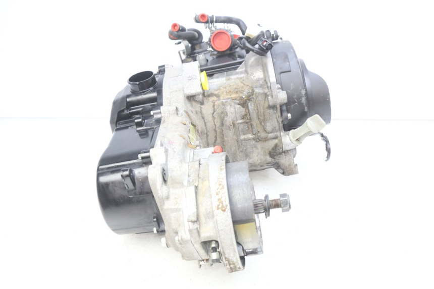 photo de MOTORE YAMAHA D'ELIGHT DELIGHT 115 (2013 - 2017) - Stato della superficie e materiale