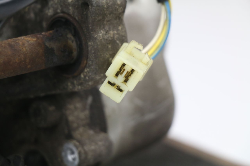 photo de MOTORE PEUGEOT ELYSEO 50 (1998 - 2001) - Dettagli dei punti di fissaggio