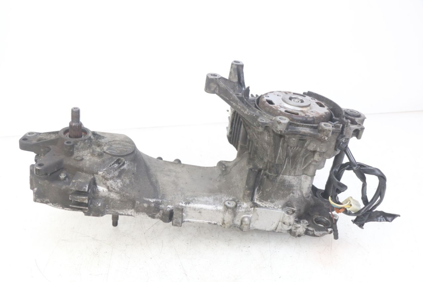photo de MOTORE PEUGEOT ELYSTAR 50 (2002 - 2014) - Altra angolazione