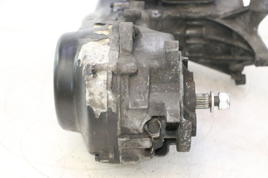 photo de MOTORE PEUGEOT ELYSTAR 50 (2002 - 2014) - Marcature e riferimenti originali