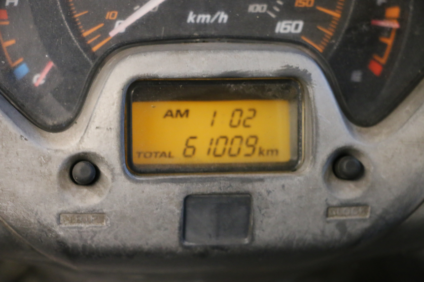 photo de MOTORE HONDA FES PANTHEON 125 (2003 - 2007) - Zoom sullo stato d'uso