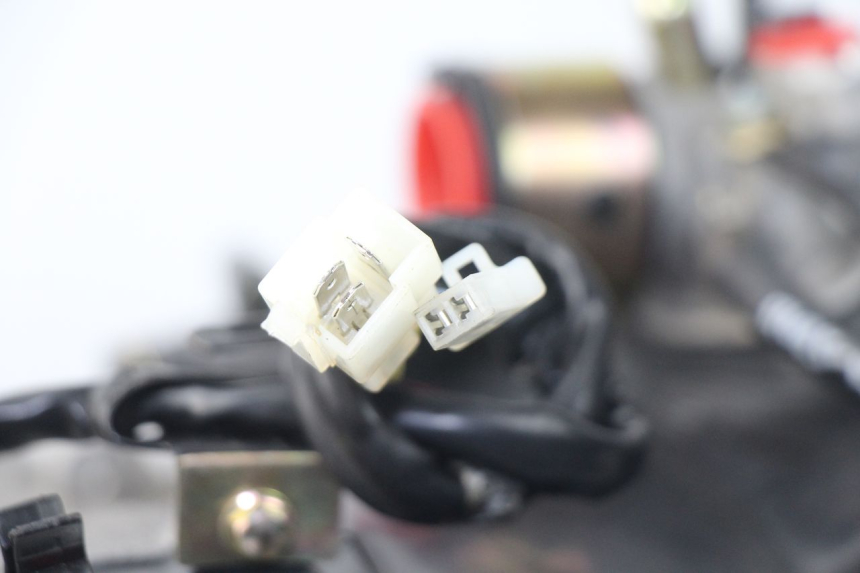 photo de MOTORE SYM FIDDLE 3 III 125 (2014 - 2020) - Stato della superficie e materiale