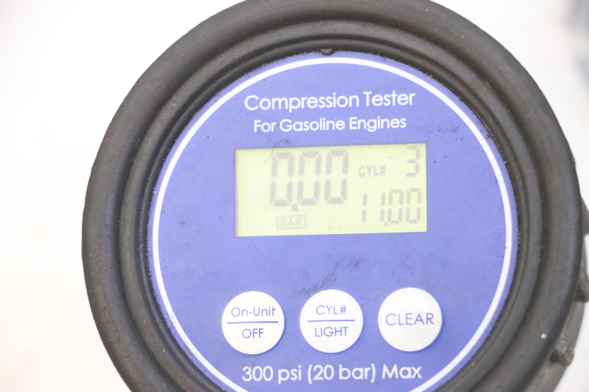 photo de MOTORE YAMAHA FJR ABS 1300 (2006 - 2012) - Stato della superficie e materiale