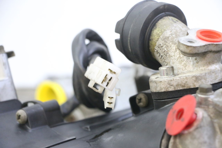 photo de MOTORE MBK FLAME X 125 (2007 - 2016) - Caratteristiche distintive