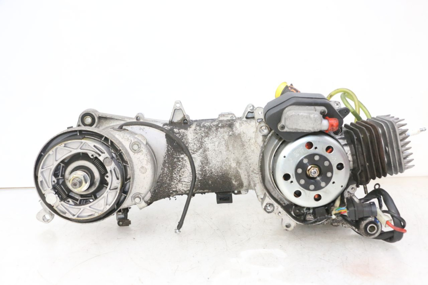 photo de MOTORE PIAGGIO FLY 2T 50 (2004 - 2017) - Zoom sui componenti