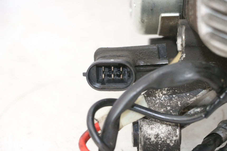 photo de MOTORE PIAGGIO FLY 2T 50 (2004 - 2017) - Ispezione visiva dettagliata