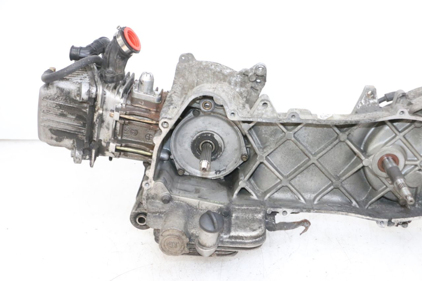 photo de MOTORE PIAGGIO FLY 4T 50 (2013 - 2017) - Focus sulla struttura
