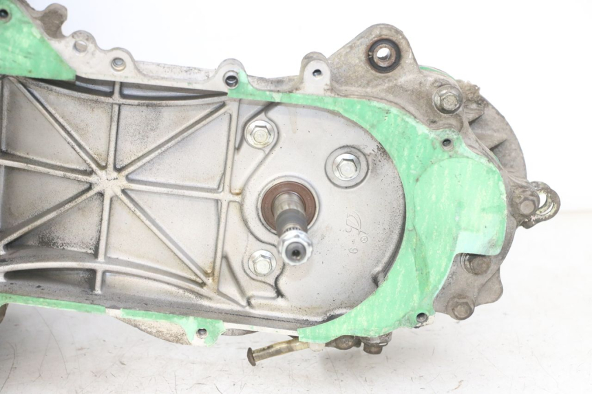 photo de MOTORE VENESI FLY RETRO 4T 50 (2020 - 2025) - Focus sulla struttura