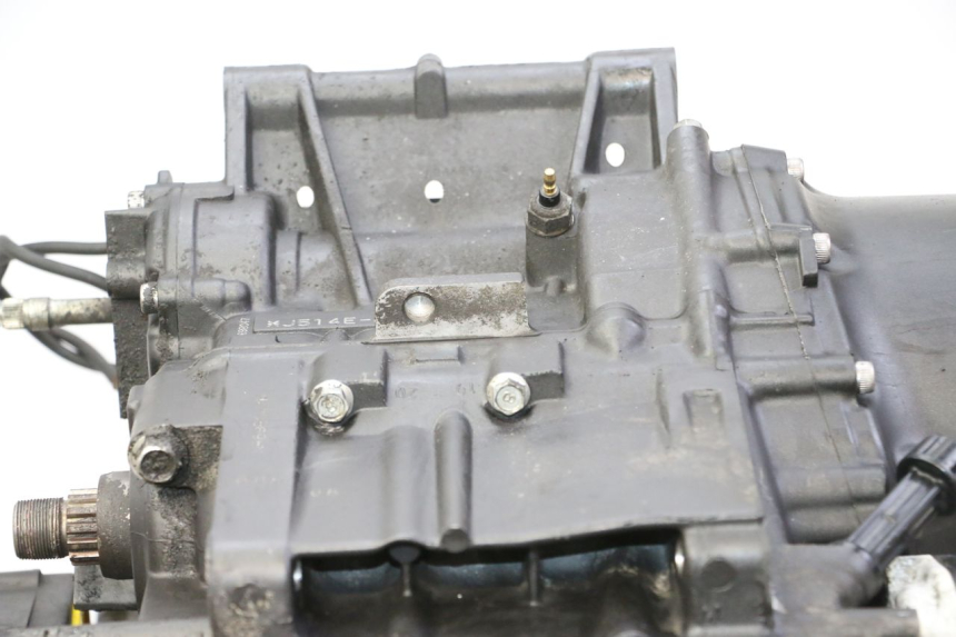 photo de MOTORE YAMAHA FZ6 FAZER S2 600 (2007 - 2011) - Dettagli dei punti di fissaggio