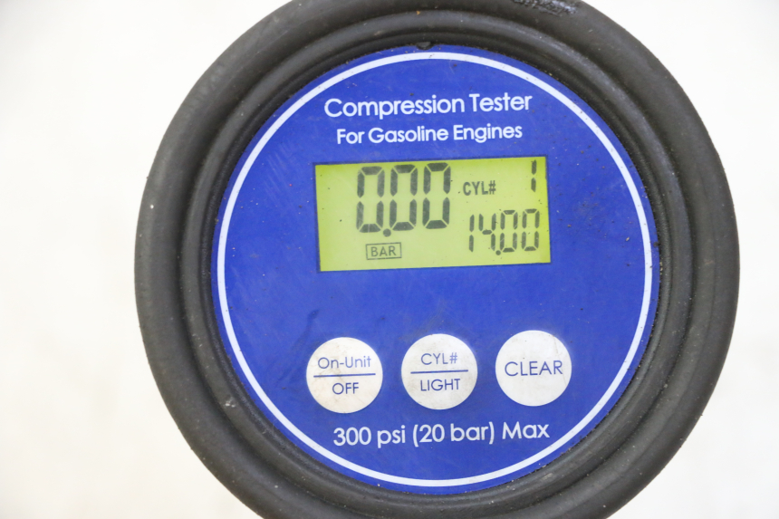 photo de MOTORE YAMAHA FZ6 FAZER S2 600 (2007 - 2011) - Marcature e riferimenti originali