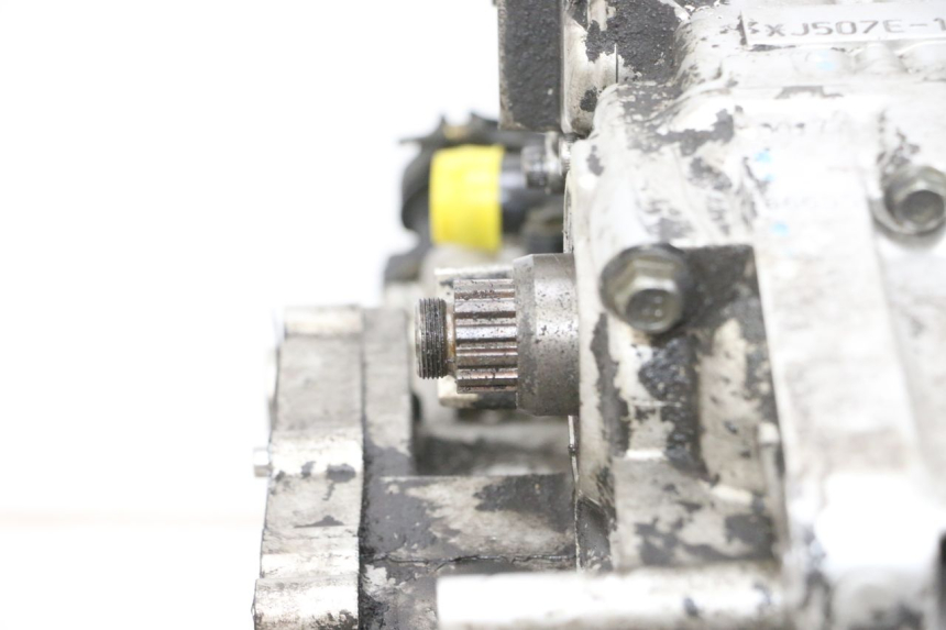 photo de MOTORE YAMAHA FZ6 N FAZER 600 (2004 - 2006) - Vista d'insieme del prodotto