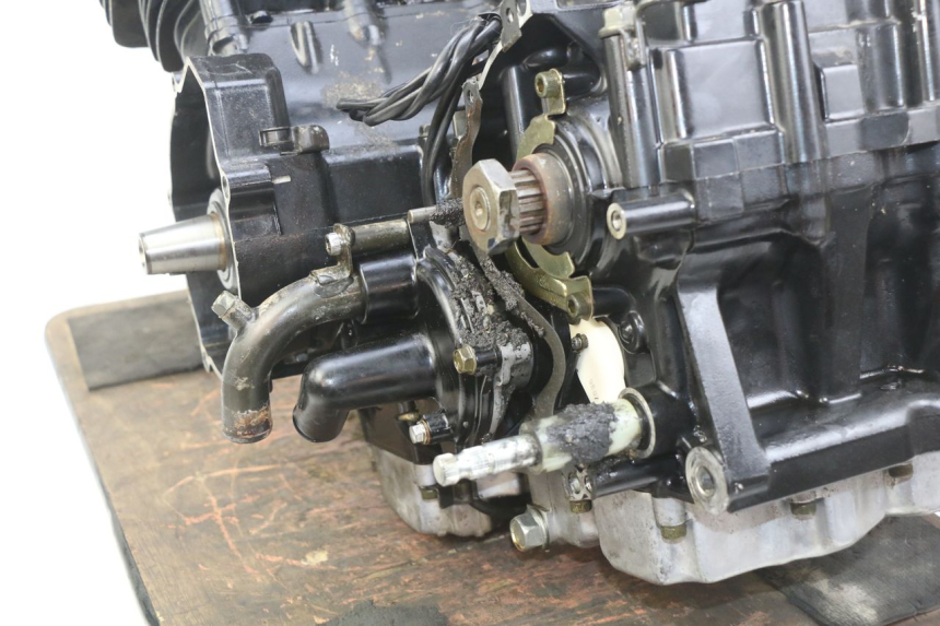 photo de MOTORE YAMAHA FZS FAZER 600 (1998 - 2001) - Foto prodotto supplementare