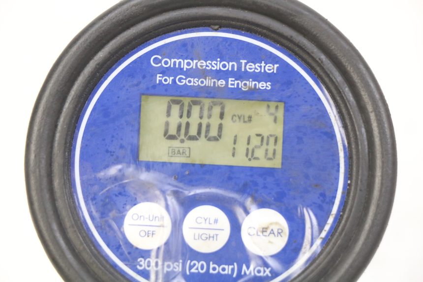 photo de MOTORE YAMAHA FZS FAZER 600 (1998 - 2001) - Zoom sullo stato d'uso