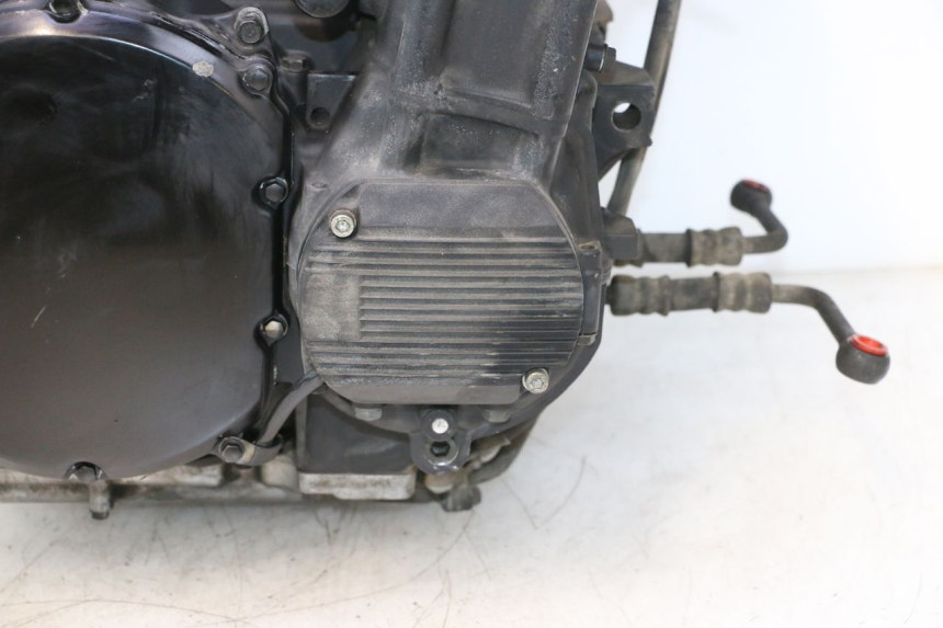photo de MOTORE KAWASAKI GPX F ZX750F 750 (1986 - 1990) - Ispezione visiva dettagliata