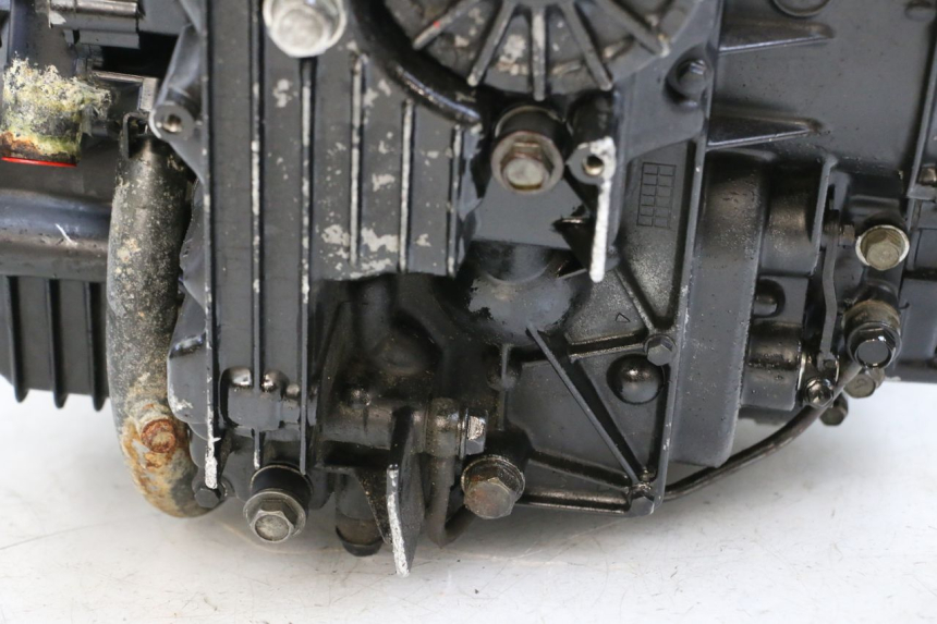 photo de MOTORE KAWASAKI GPZ RX 1000 (1986 - 1988) - Altra angolazione