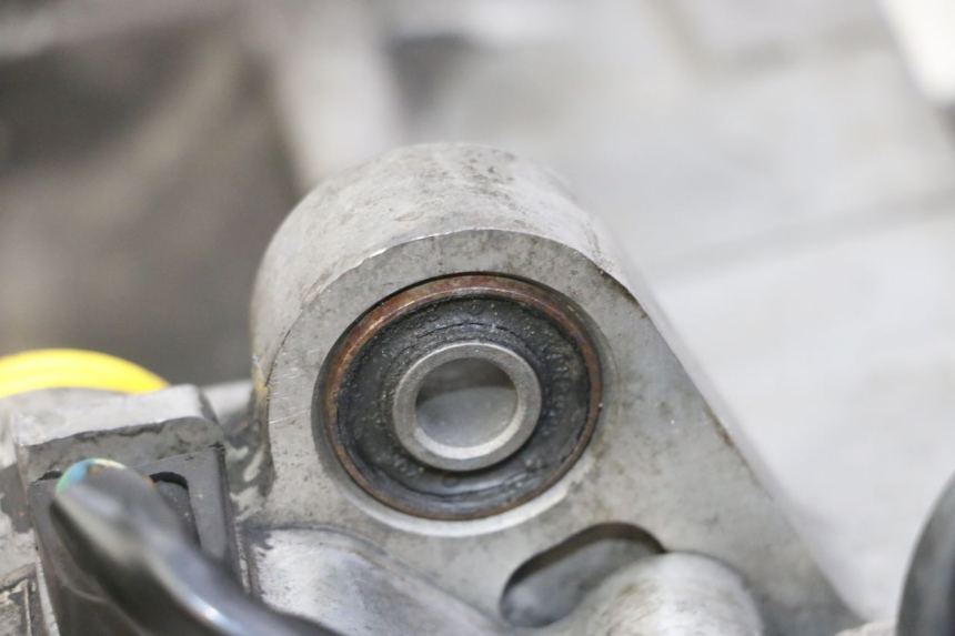 photo de MOTORE KYMCO GRAND DINK 125 (2002 - 2007) - Dettagli dei punti di fissaggio