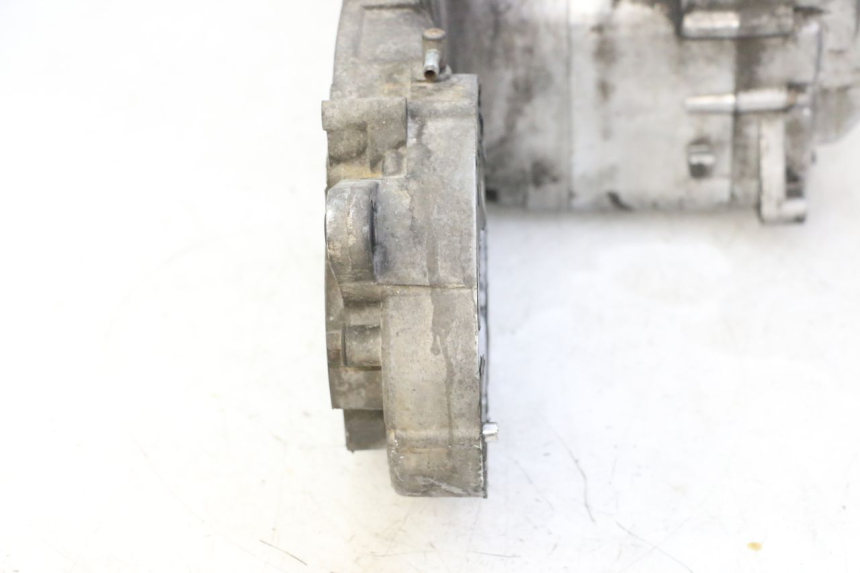 photo de MOTORE KYMCO GRAND DINK 125 (2002 - 2007) - Stato della superficie e materiale