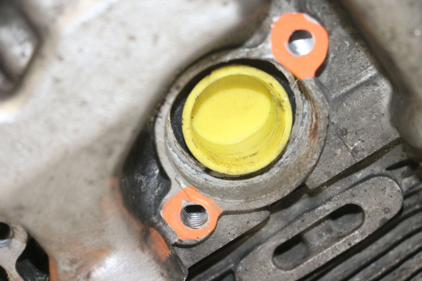 photo de MOTORE SUZUKI GSF N BANDIT 600 (1996 - 1999) - Stato della superficie e materiale