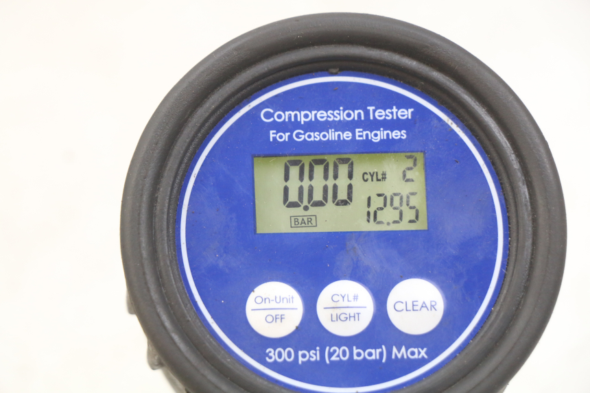 photo de MOTORE SUZUKI GSX-F GSX  F 1100 (1988 - 1994) - Primo piano ad alta risoluzione