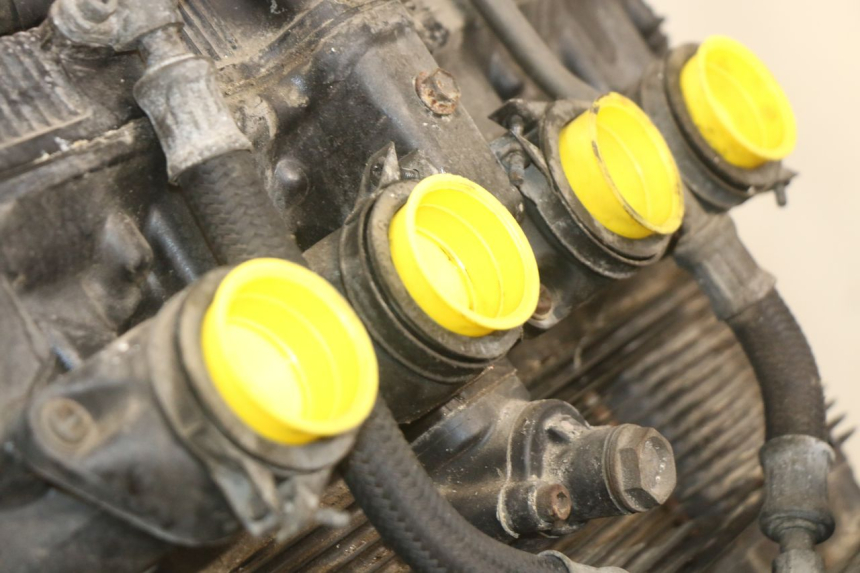 photo de MOTORE SUZUKI GSX-F GSX  F 1100 (1988 - 1994) - Dettagli dei punti di fissaggio