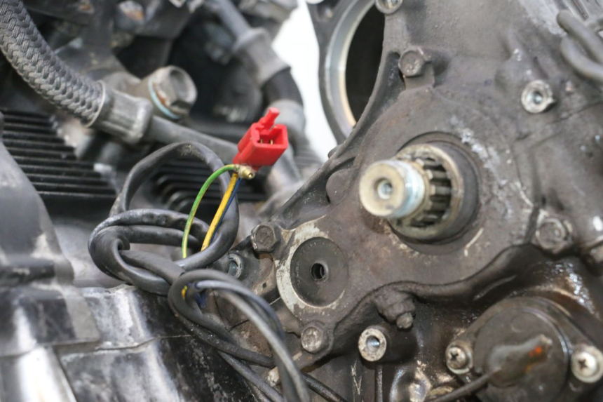 photo de MOTORE SUZUKI GSX F GSXF 750 (1988 - 1998) - Caratteristiche distintive