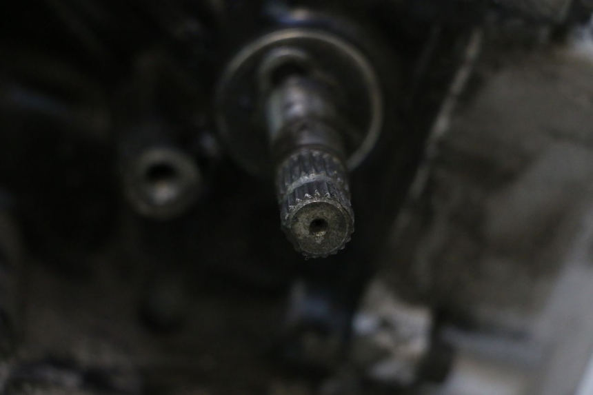 photo de MOTORE SUZUKI GSX F GSXF 750 (1988 - 1998) - Dettagli dei punti di fissaggio
