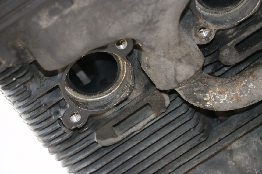 photo de MOTORE SUZUKI GSX F GSXF 750 (1988 - 1998) - Dettagli dei punti di fissaggio
