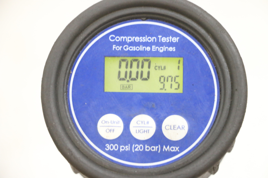 photo de MOTORE SYM GTS EVO 125 (2009 - 2013) - Angolazione alternativa