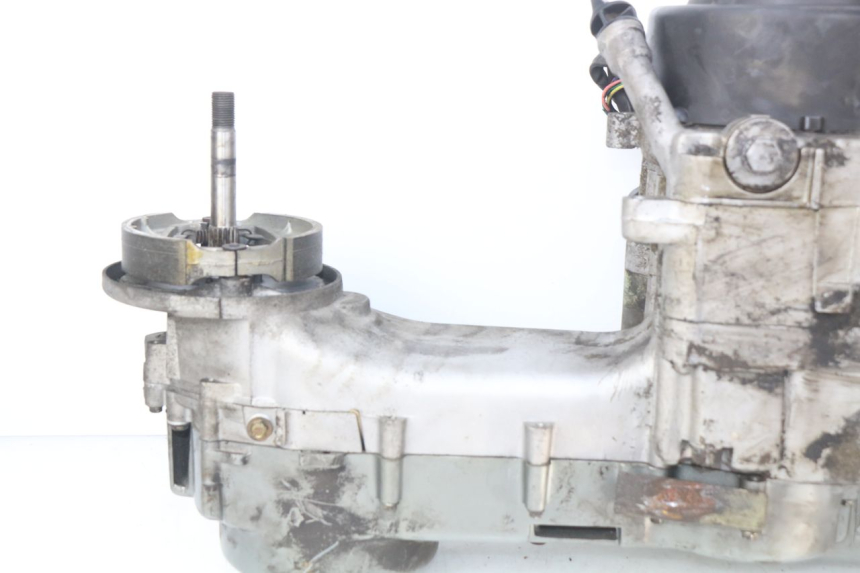 photo de MOTORE HAOTIAN HT125T-2 125 - Dettaglio del componente