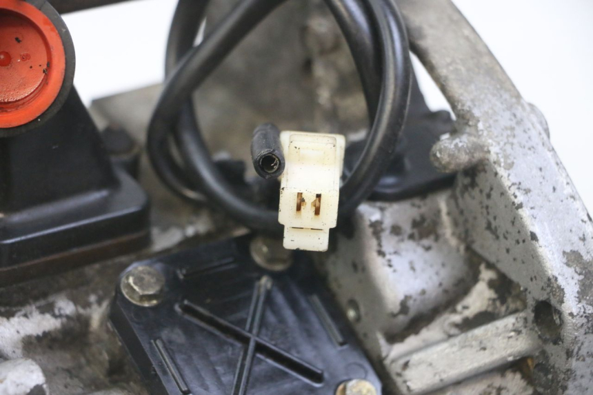 photo de MOTORE PEUGEOT JET FORCE CARBU 50 (2003 - 2016) - Panoramica del profilo