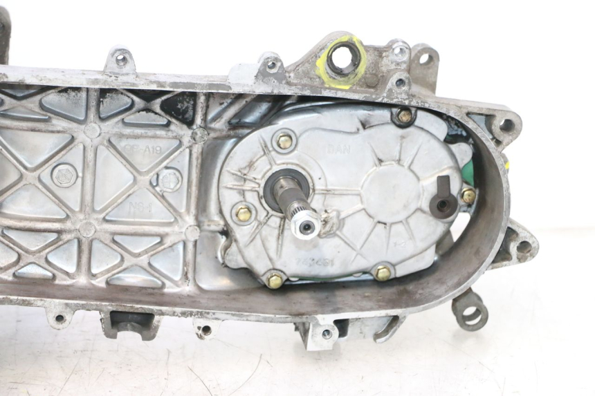 photo de MOTORE PEUGEOT KISBEE 2T 50 (2010 - 2017) - Altra angolazione