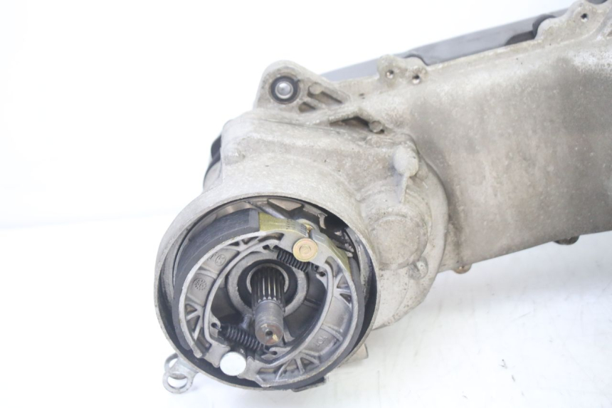 photo de MOTORE PEUGEOT KISBEE 4T 50 (2018 - 2022) - Vista d'insieme del prodotto