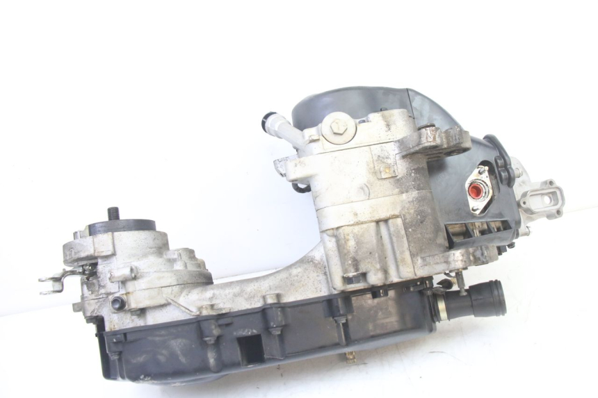 photo de MOTORE PEUGEOT KISBEE 4T 50 (2018 - 2022) - Marcature e riferimenti originali