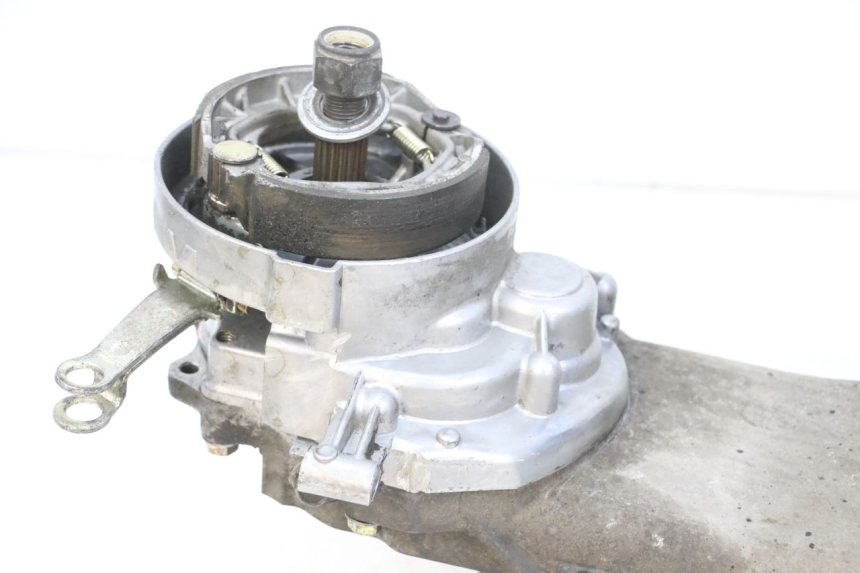 photo de MOTORE PEUGEOT KISBEE 4T 50 (2010 - 2017) - Zoom sullo stato d'uso