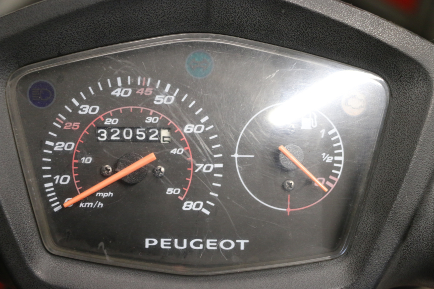 photo de MOTORE PEUGEOT KISBEE 4T 50 (2018 - 2022) - Zoom sullo stato d'uso