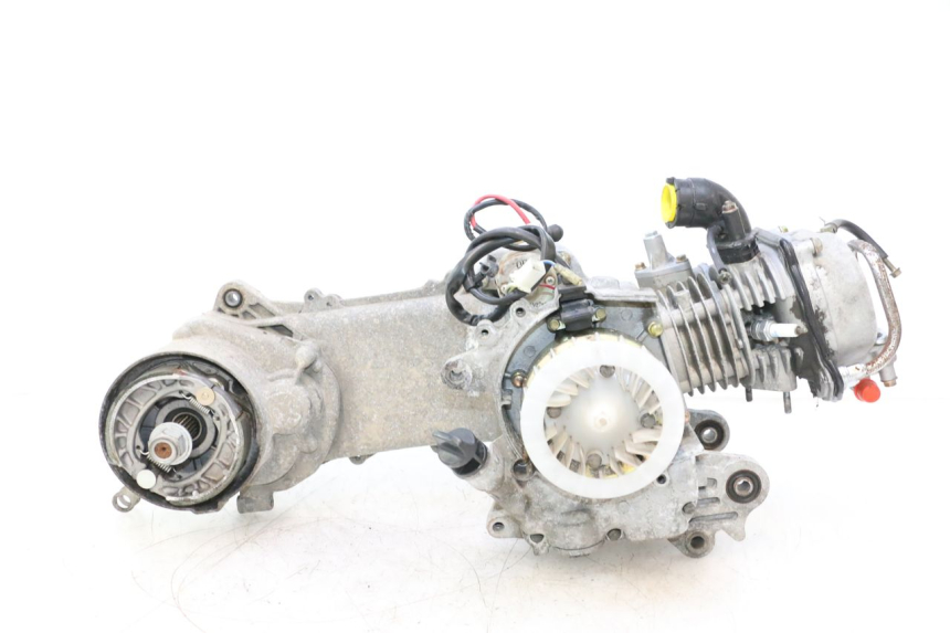 photo de MOTORE PEUGEOT KISBEE 4T 50 (2010 - 2017) - Altra vista dell'articolo