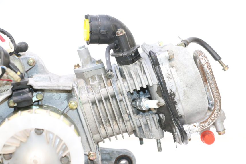 photo de MOTORE PEUGEOT KISBEE 4T 50 (2010 - 2017) - Caratteristiche distintive