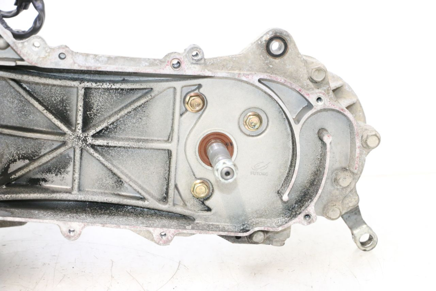 photo de MOTORE PEUGEOT KISBEE 4T 50 (2010 - 2017) - Zoom qualità usato