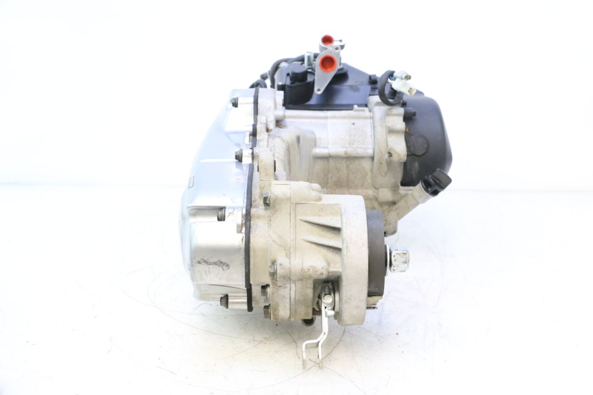 photo de MOTORE PEUGEOT KISBEE 4T 50 (2018 - 2022) - Zoom sui componenti