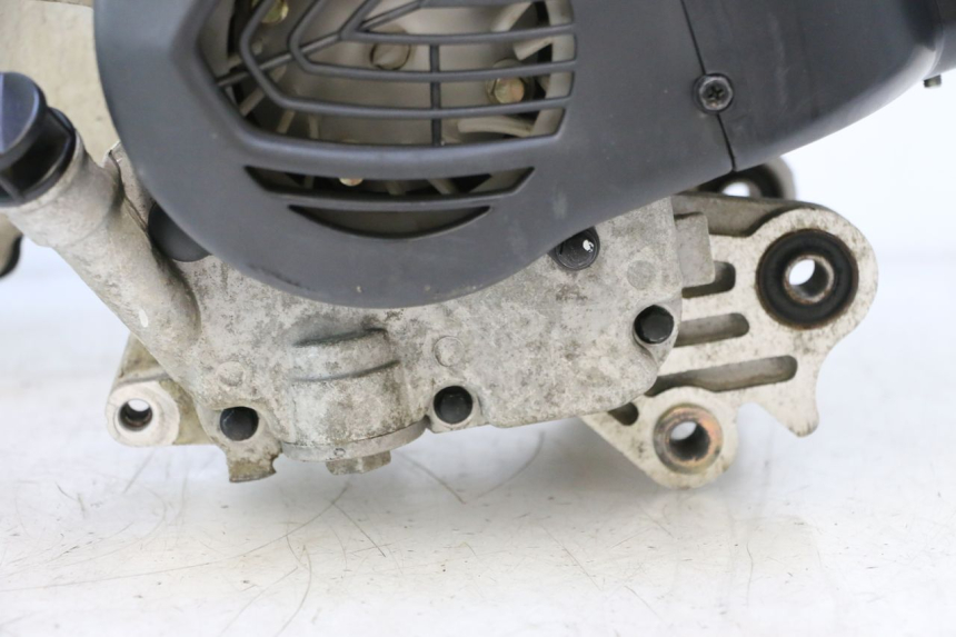 photo de MOTORE PEUGEOT KISBEE 4T 50 (2018 - 2022) - Ispezione visiva dettagliata