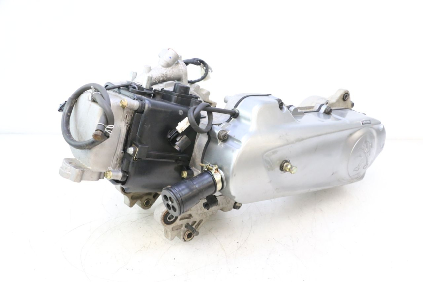 photo de MOTORE PEUGEOT KISBEE 4T 50 (2018 - 2022) - Panoramica del profilo