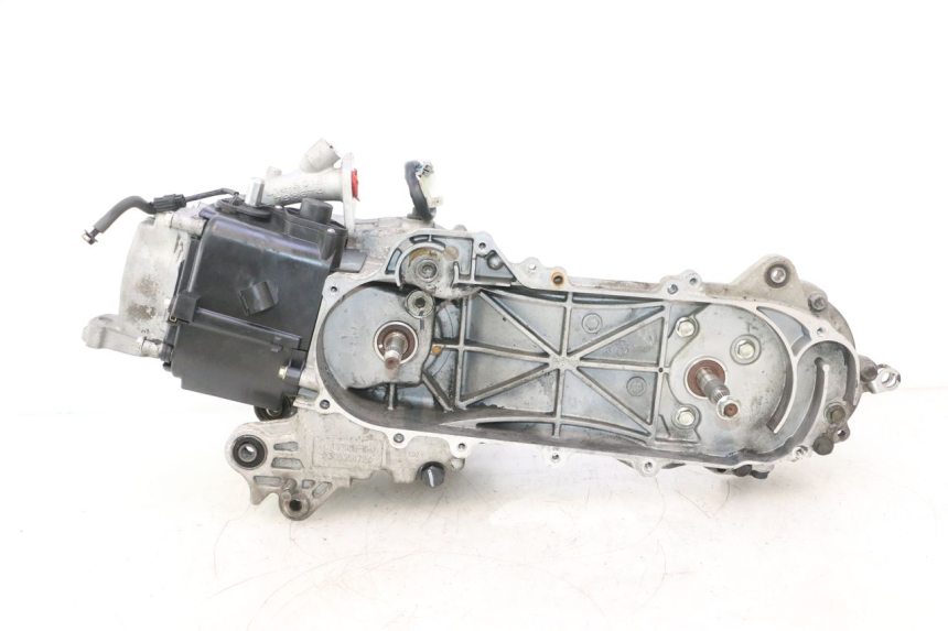 photo de MOTORE PEUGEOT KISBEE 4T 50 (2023 - 2026) - Vista principale