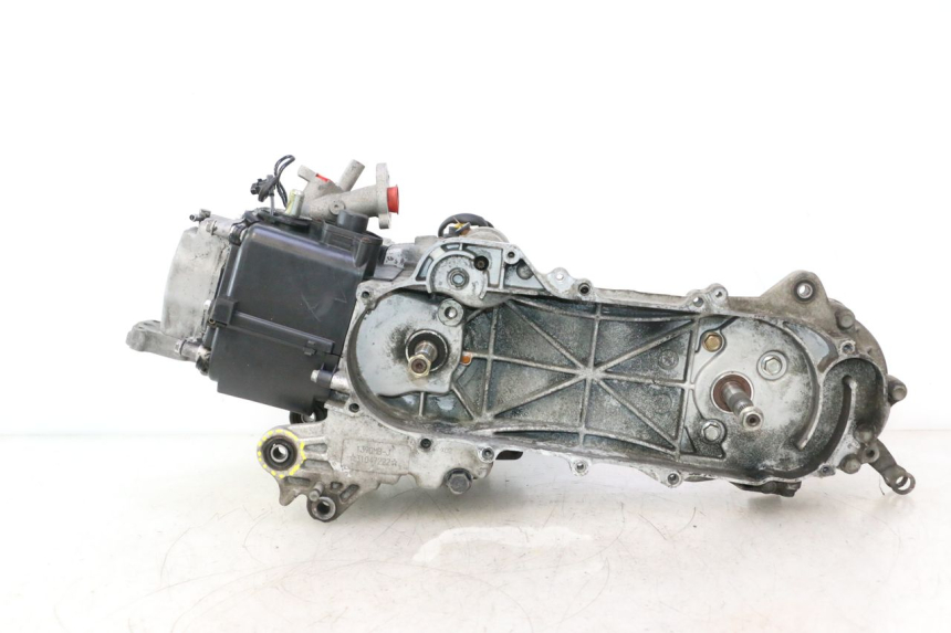 photo de MOTORE PEUGEOT KISBEE 4T 50 (2018 - 2022) - Vista principale