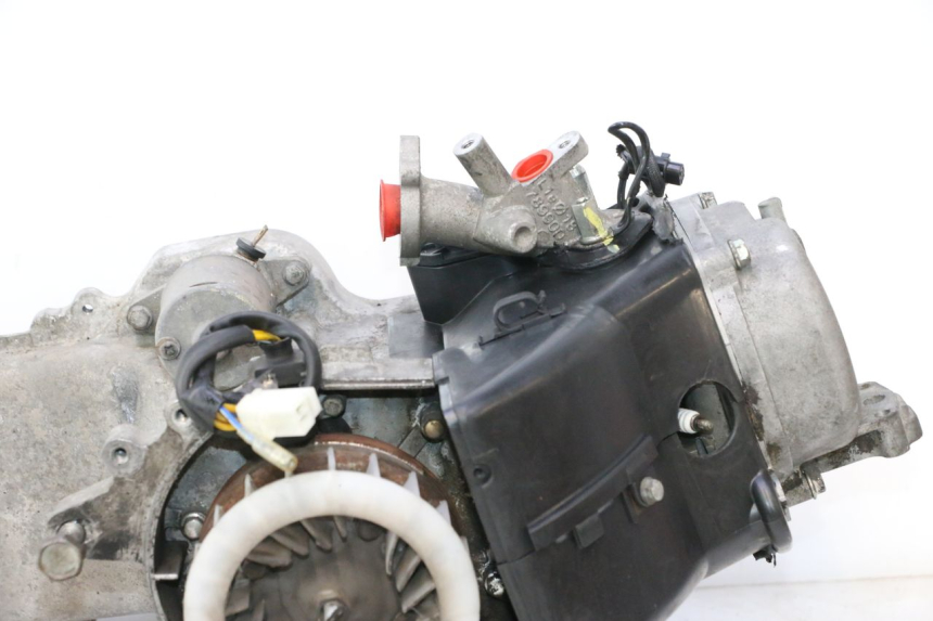 photo de MOTORE PEUGEOT KISBEE 4T 50 (2018 - 2022) - Dettagli dei punti di fissaggio