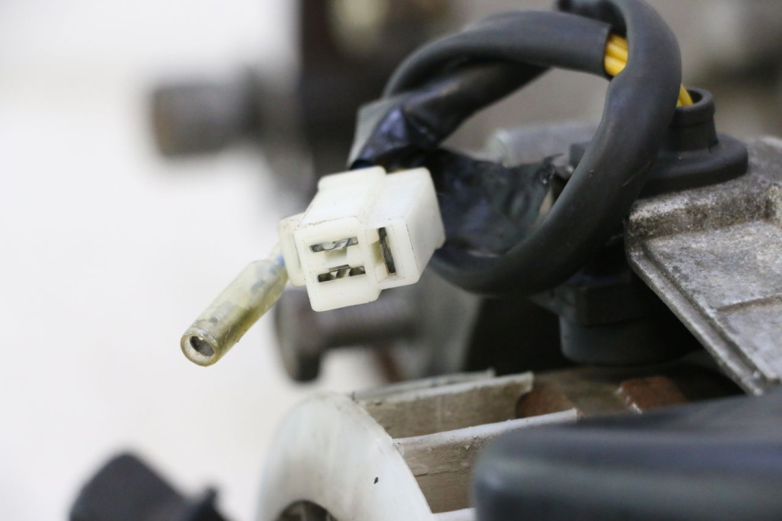 photo de MOTORE PEUGEOT KISBEE 4T 50 (2018 - 2022) - Ricambio usato controllato