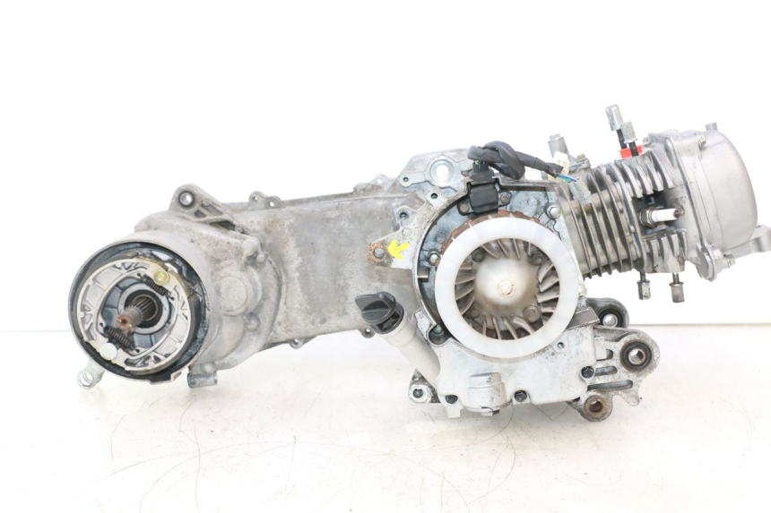 photo de MOTORE PEUGEOT KISBEE 4T 50 (2018 - 2022) - Dettaglio del componente