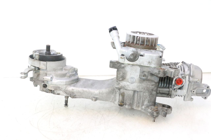 photo de MOTORE PEUGEOT KISBEE 4T 50 (2018 - 2022) - Zoom sullo stato d'uso